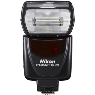 Blit Nikon SB-700 AF TTL